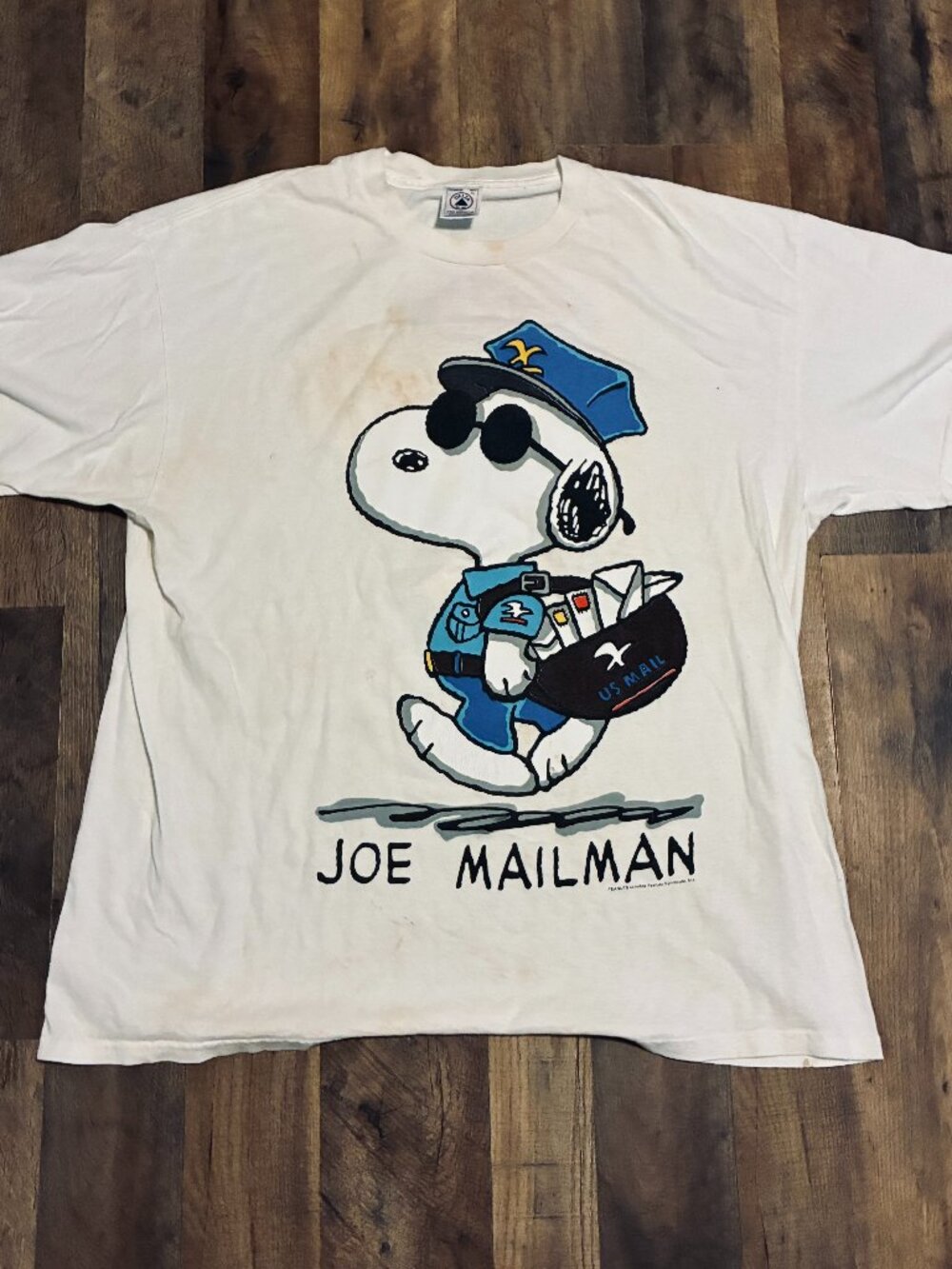 Vintage Snoopy Joe Mailman T Shirt White Peanuts USPS Postal Service Graphic